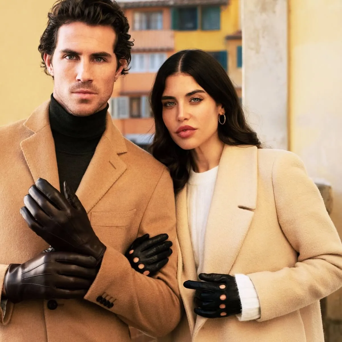 Alessa (black) - classic Italian lambskin leather driving gloves & touchscreen feature