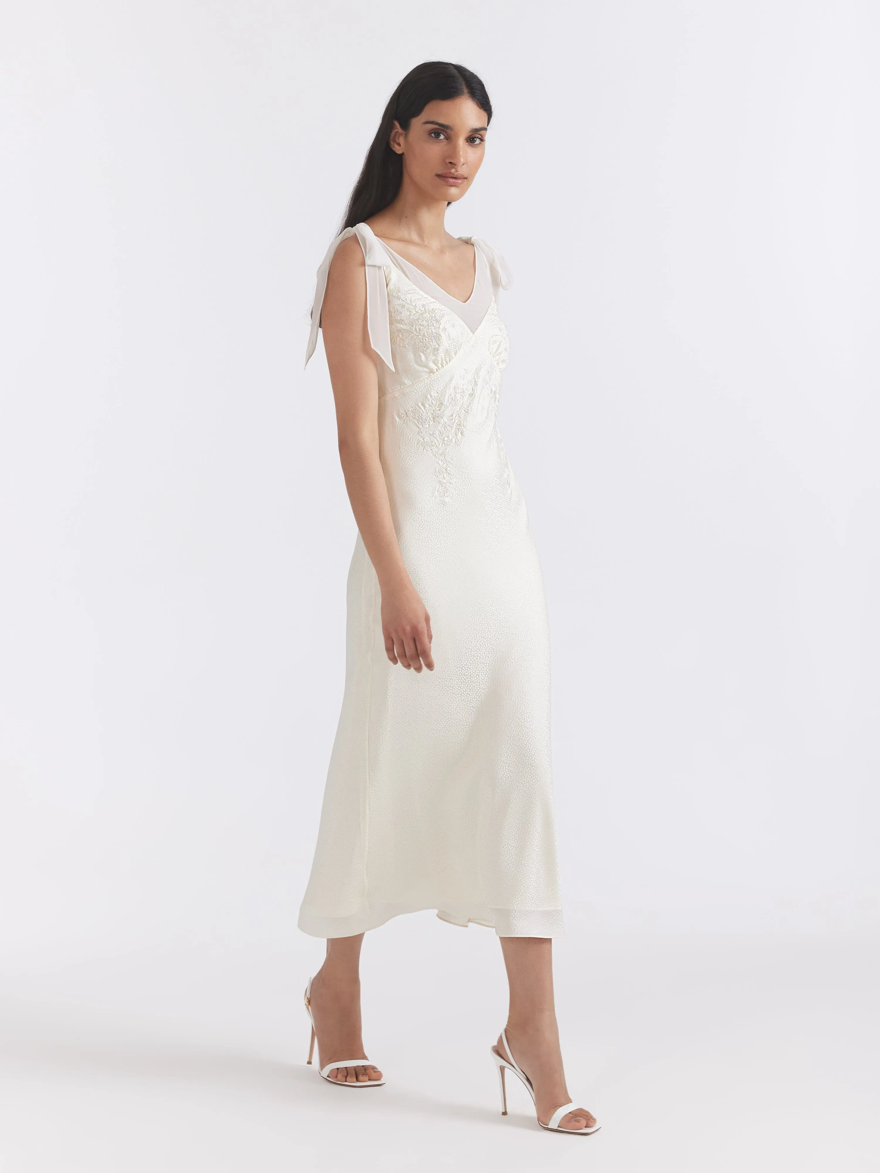 Amelie C Dress in Ivory Blossom Embroidery