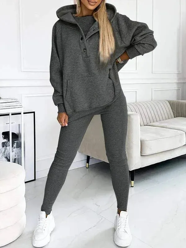 Casual and comfortable lounge set