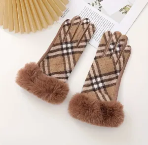 Classic Plaid Gloves