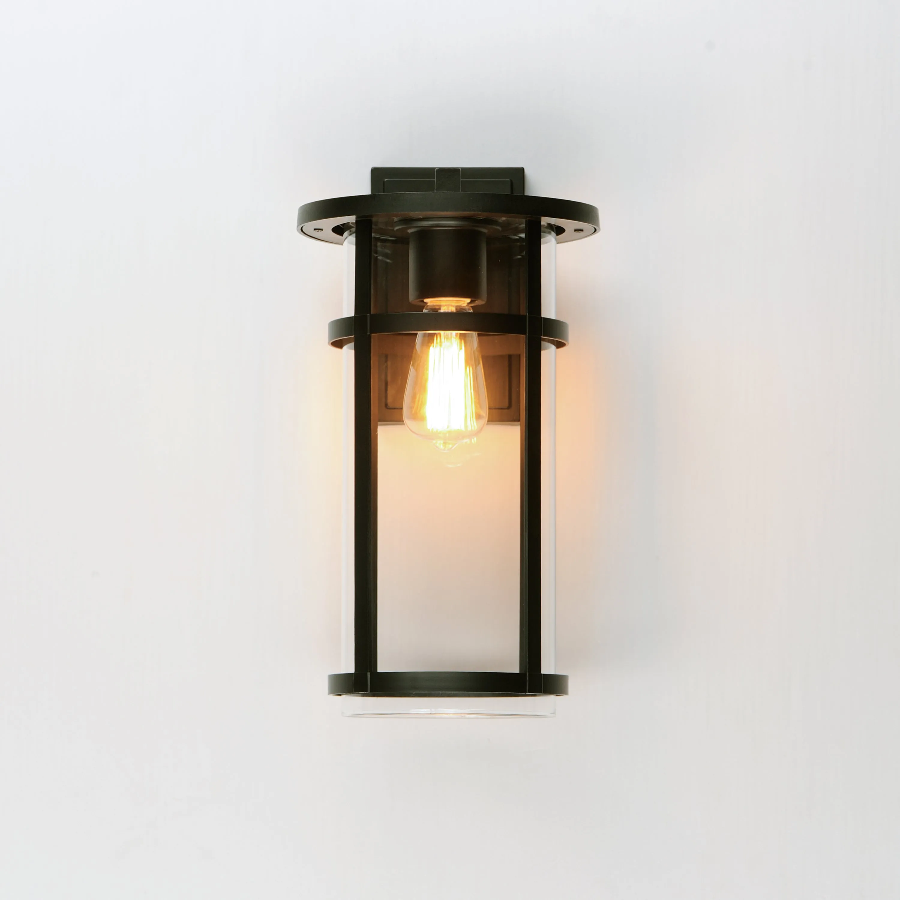 Clyde VX Large Outdoor Wall Sconce