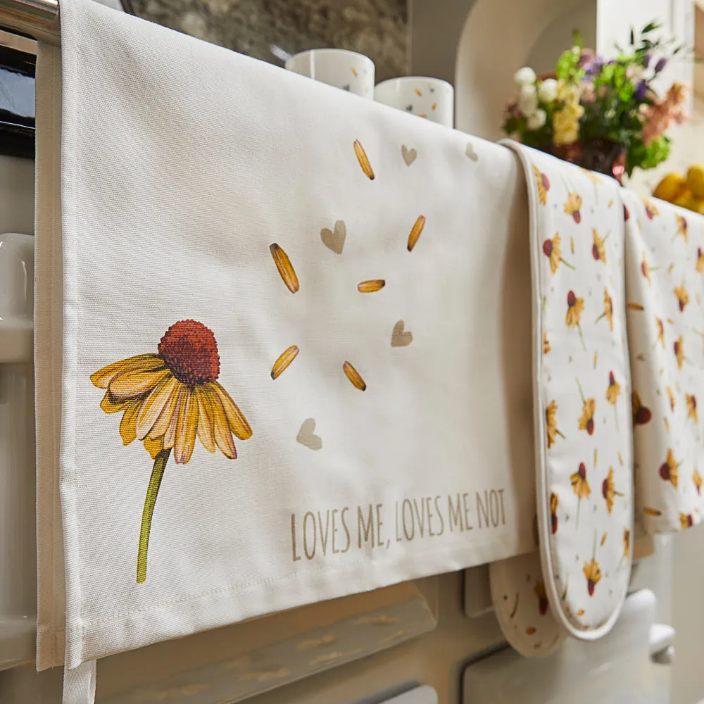 Daisies - Tea Towel Design 1