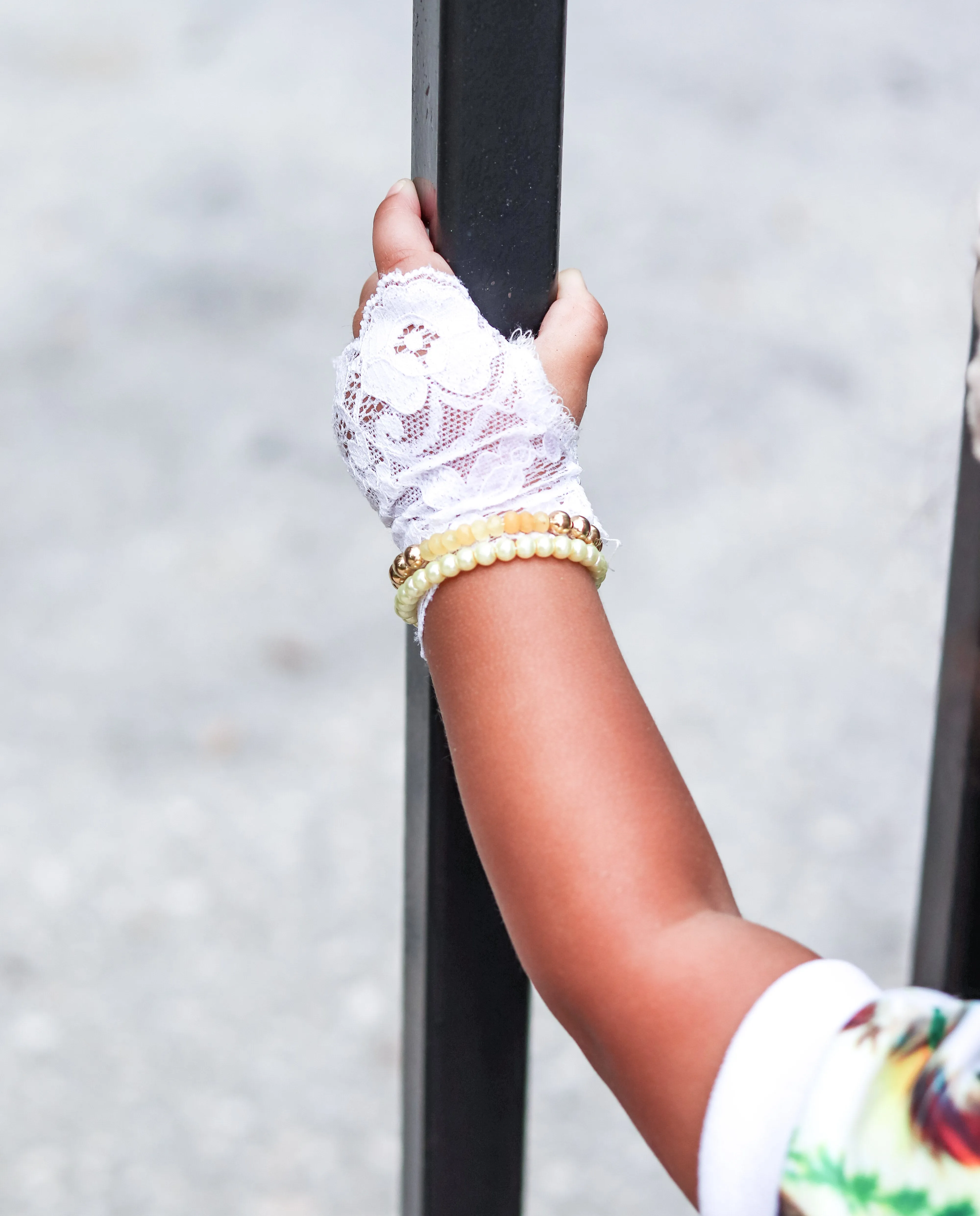 Girls Tiny White Lace Fingerless Gloves