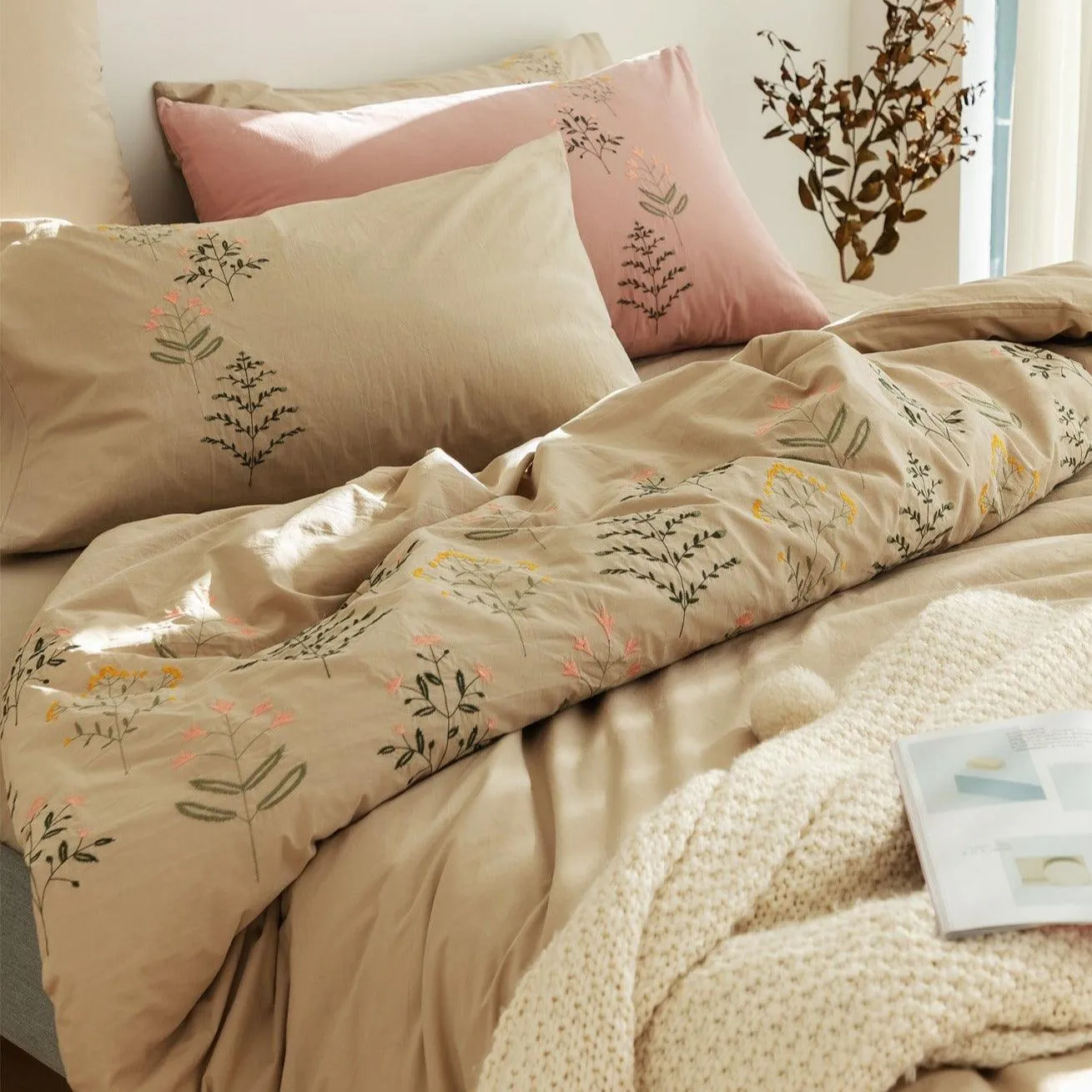 Plants Embroidery Duvet Set