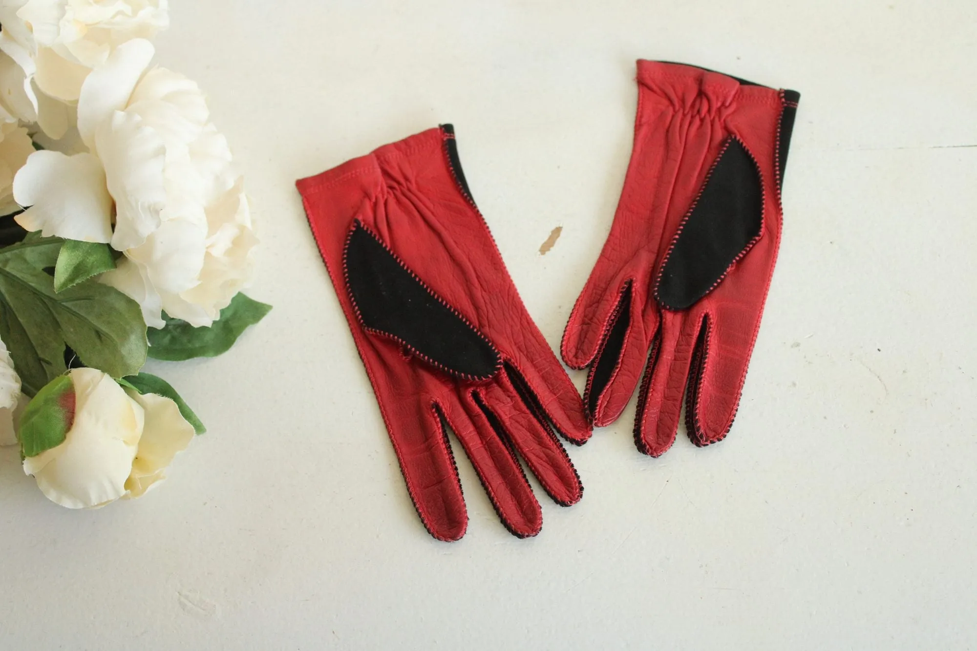 Vintage 1950s 1960s Leather Gloves by Lilly Dache Size 7